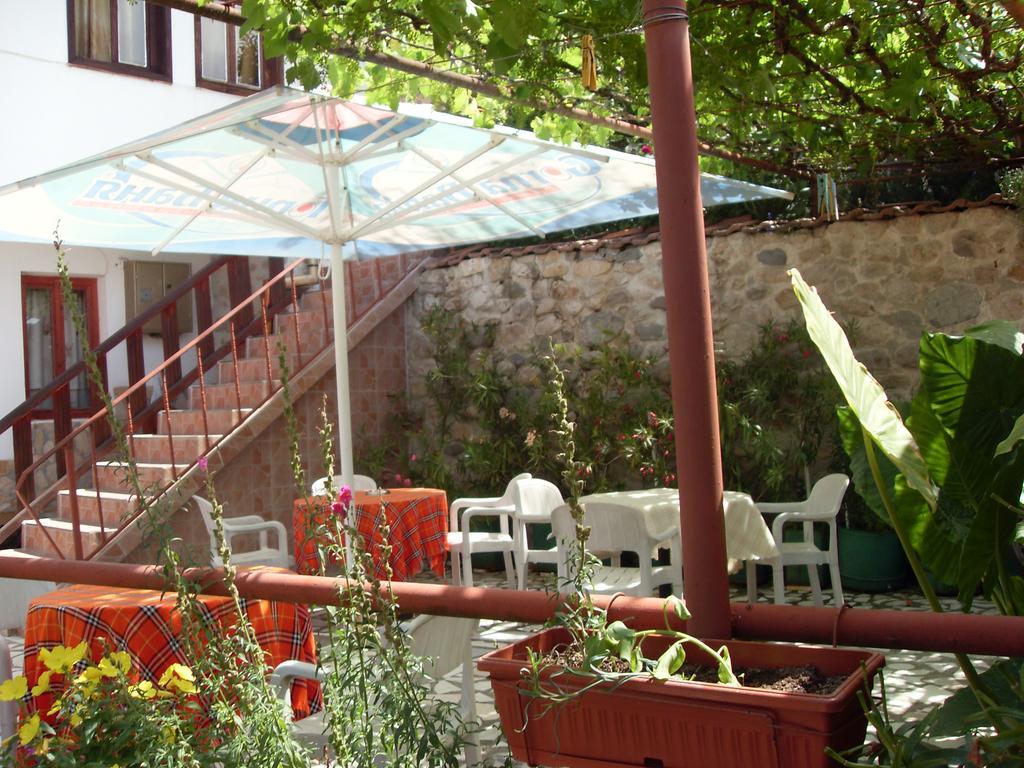Guest House Rimski Most Melnik  Extérieur photo